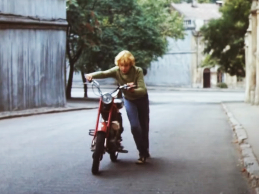 What kind of moped did Syroezhkin have? - Moped, Adventure Electronics, Soviet cinema, Longpost