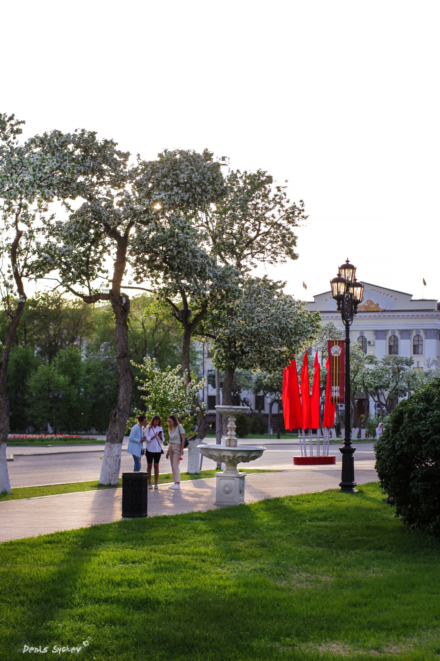 Tyumen is blooming - Spring, Tyumen, Longpost, The photo