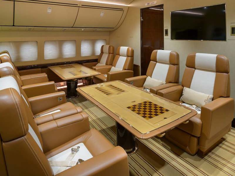 Look inside the largest private jet in the world - Luxury, USA, France, Airplane, Boeing, Longpost, Boeing