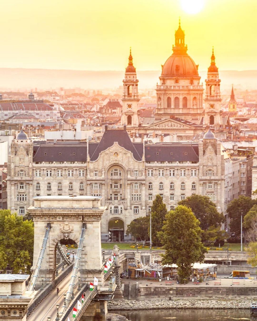 Sunrise over St. Stephen's Basilica - The photo, Hungary, Budapest, Sunrise, Bridge, Danube