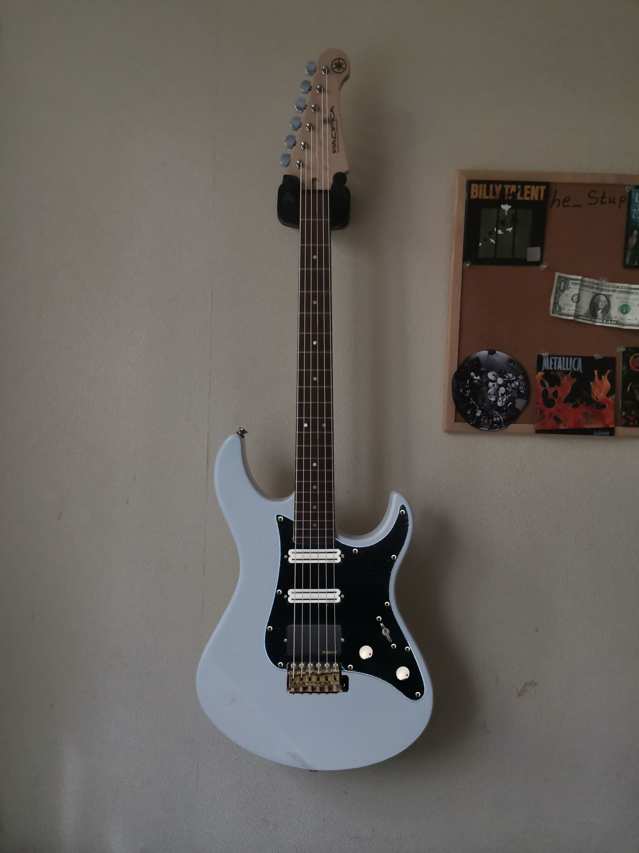 Yamaha Pacifica 012 | Пикабу