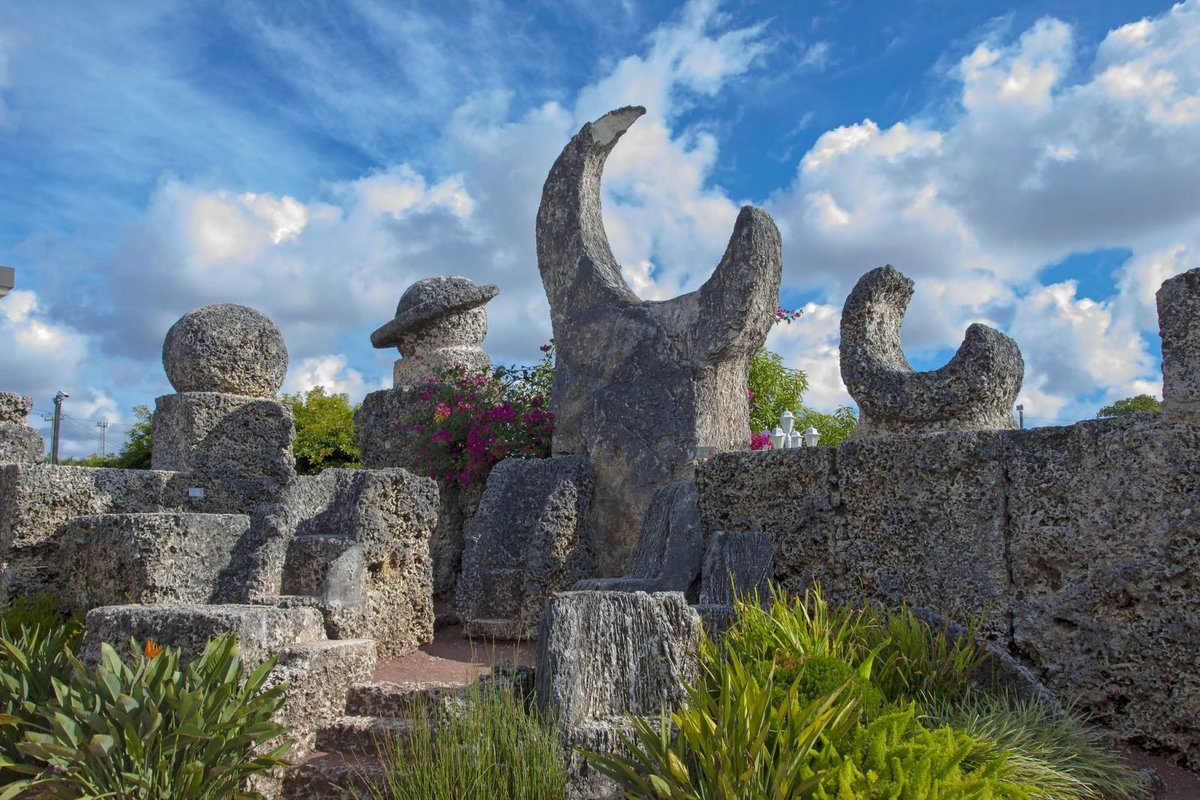 He knew the secret of building the Egyptian pyramids. Coral Castle by Ed Leedskalnin - My, Pyramid, Coral Castle, Тайны, Mystery, Mysteries of history, Mysteries of Humanity, Story, Video, Longpost