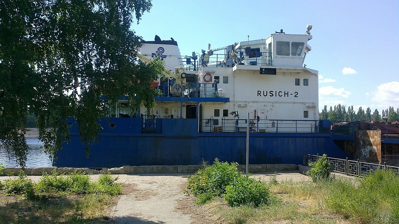 Balakovo/Volga Shipping Canal #3 - Balakovo, River, Ship, Vessel, Gateway, Longpost, Volga river