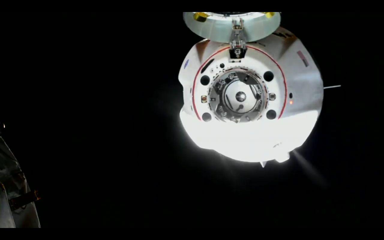 The manned spacecraft Crew Dragon successfully docked to the ISS! - Spacex, NASA, ISS, Space, Docking, Broadcast, Astronaut, Dragon 2, Video, Longpost