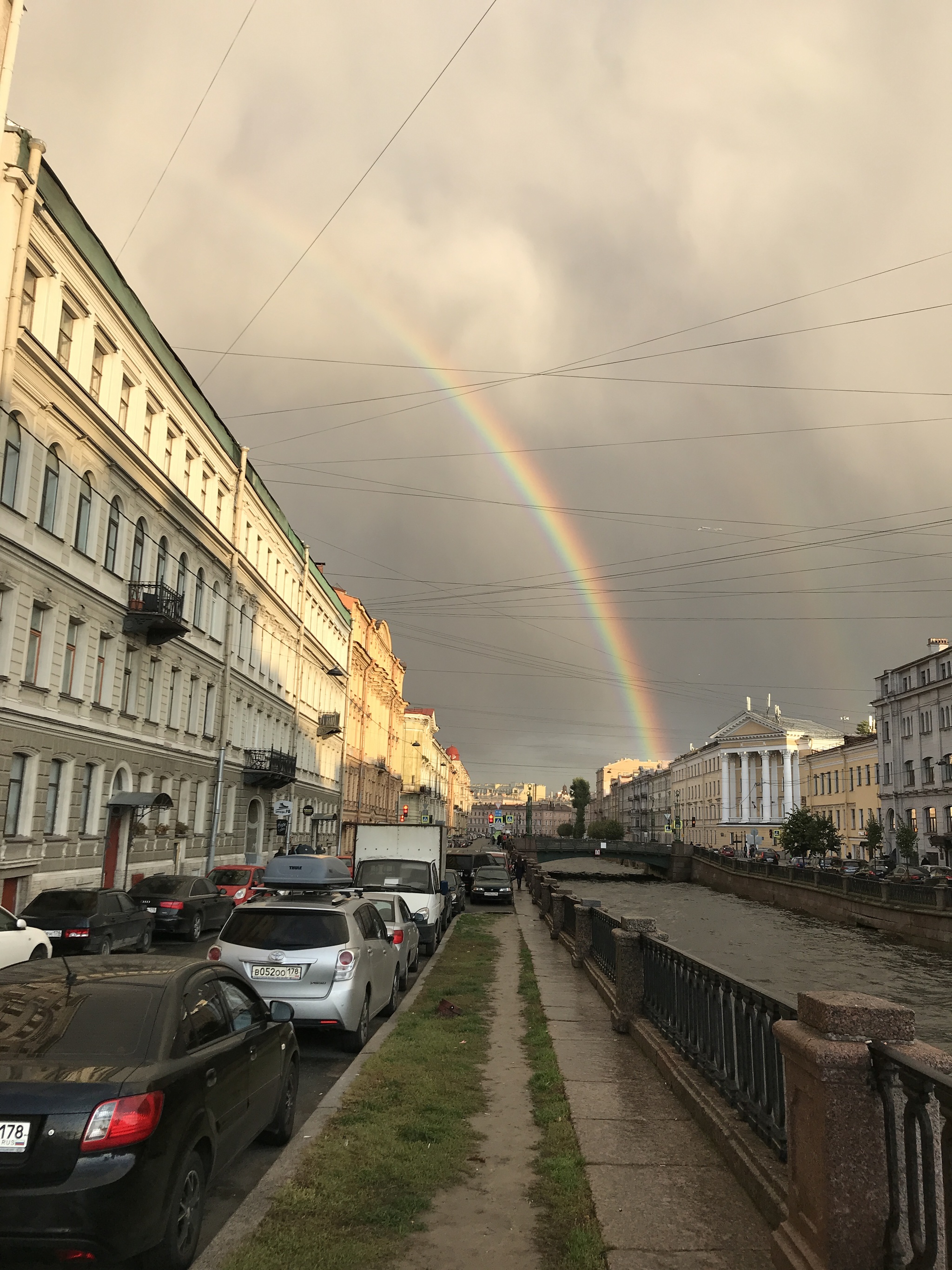 Poverty and luxury of St. Petersburg - My, Saint Petersburg, Contrast, Delusion, Longpost