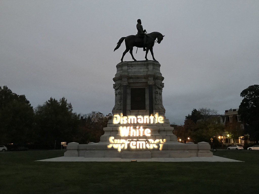 Black citizens of the United States achieved the demolition of the stunningly beautiful monument to General Lee with a 130-year history - USA, Death of George Floyd, Longpost, Monument, Demolition of the monument, Politics, General Lee