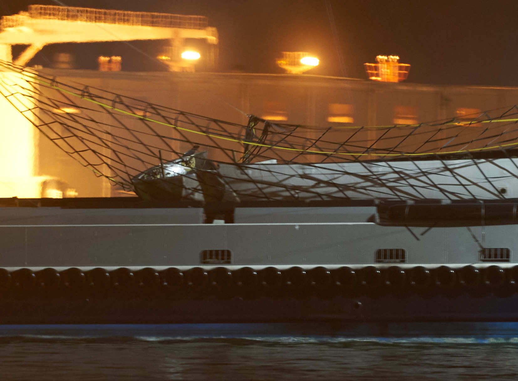 Ships with Falcon 9 fairing flaps arrived at Port Canaveral after the Starlink-7 mission - Spacex, Head fairing, Space, Falcon 9, Longpost