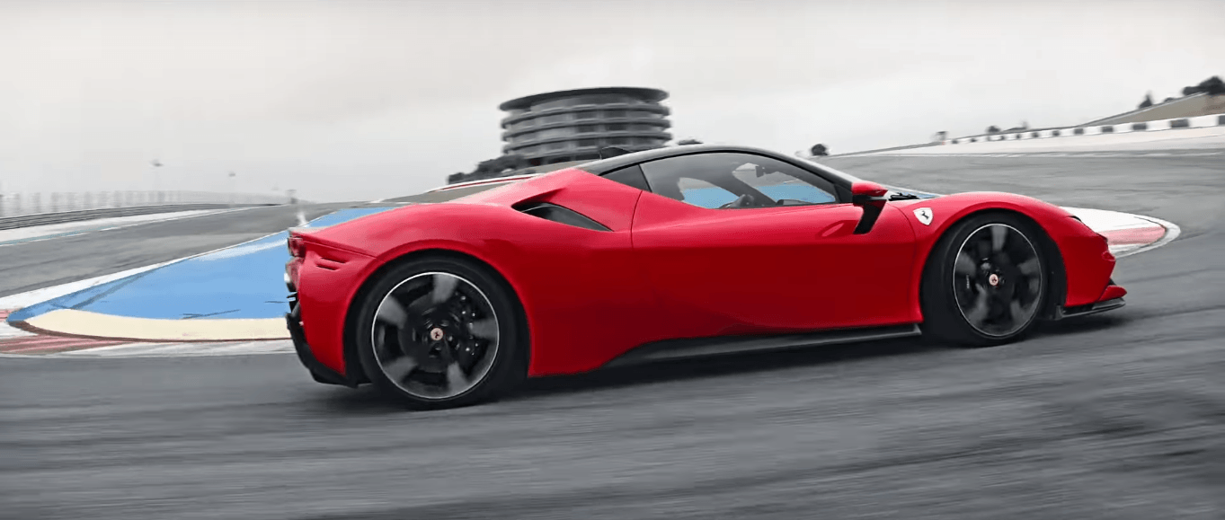 Новый гибрид — 2020 Ferrari SF90 Stradale - Моё, Авто, Автомобилисты, Суперкар, Спорткар, Гиперкар, Ferrari, Лонгриды, Длиннопост