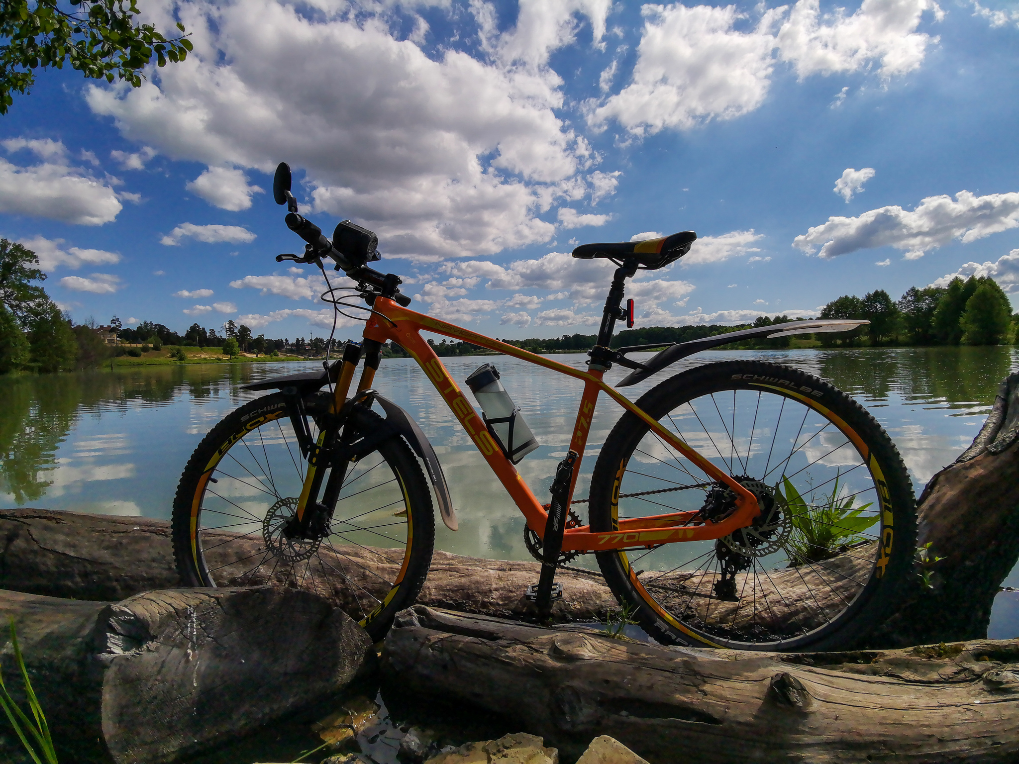 Mobile sketches - My, Mobile photography, Huawei mate 20, Nature, A bike, Lake, Dzerzhinsk, Video, Longpost