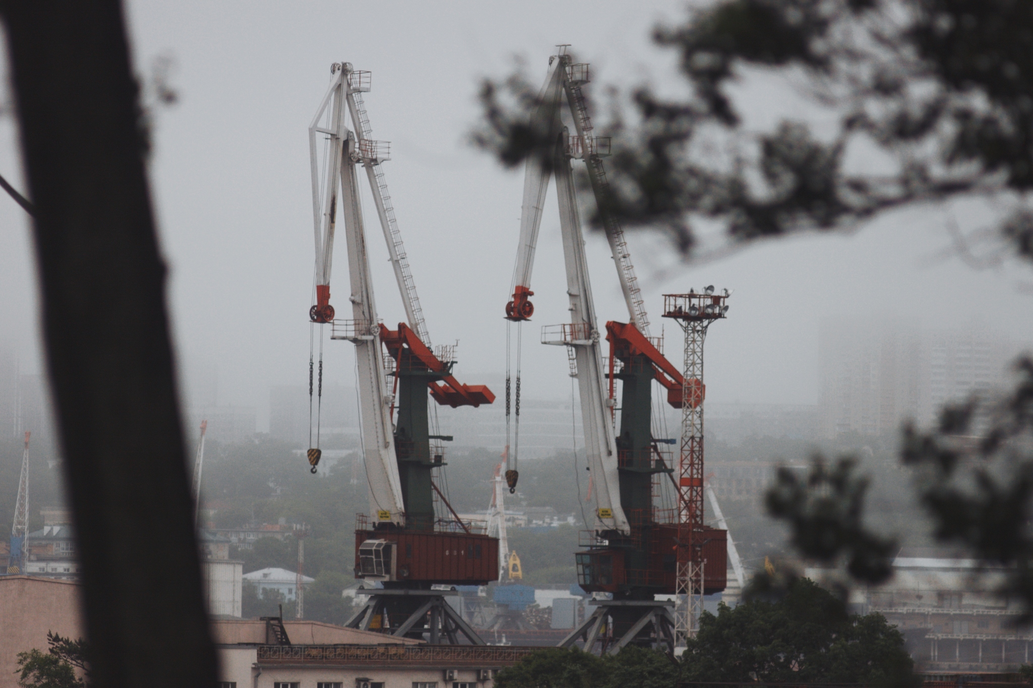 Vladivostok through old Soviet optics - My, Helios-44, Jupiter-37, Soviet optics, Vladivostok, Дальний Восток, Longpost