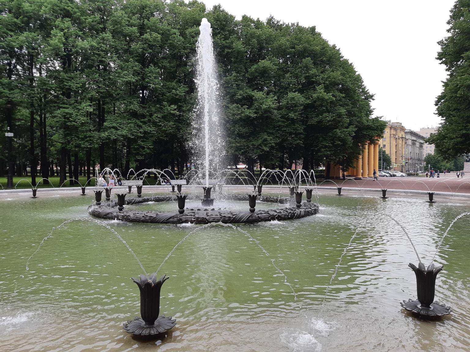 Московский парк Победы фонтан 