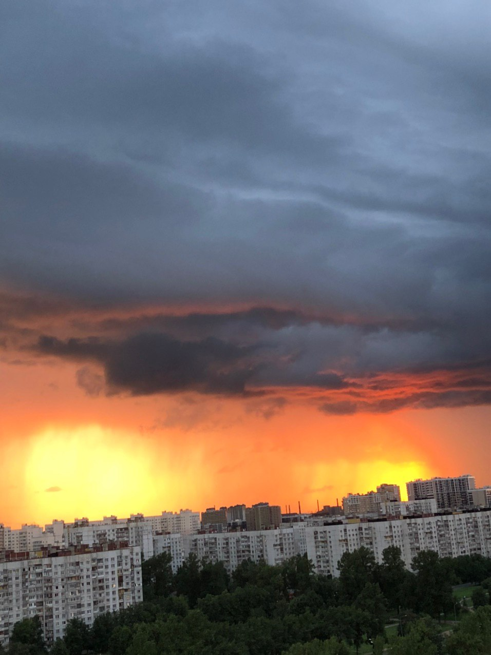 Sunsets in St. Petersburg - My, Sunset, Saint Petersburg, Rain, Shower, Element, Longpost