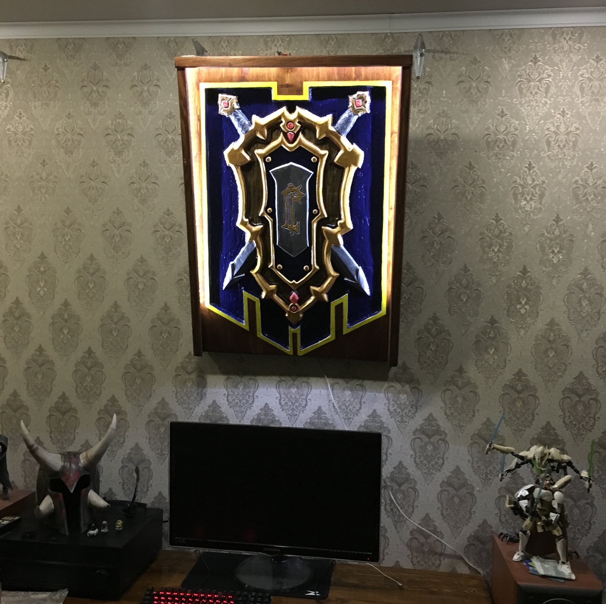 DIY royal knight's shield of Lordaeron - My, World of warcraft, Warcraft, Shield, With your own hands, Panel, Longpost, Needlework with process