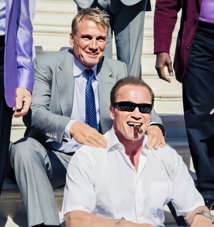 Give me a massage, buddy - Dolph Lundgren, Arnold Schwarzenegger, friendship