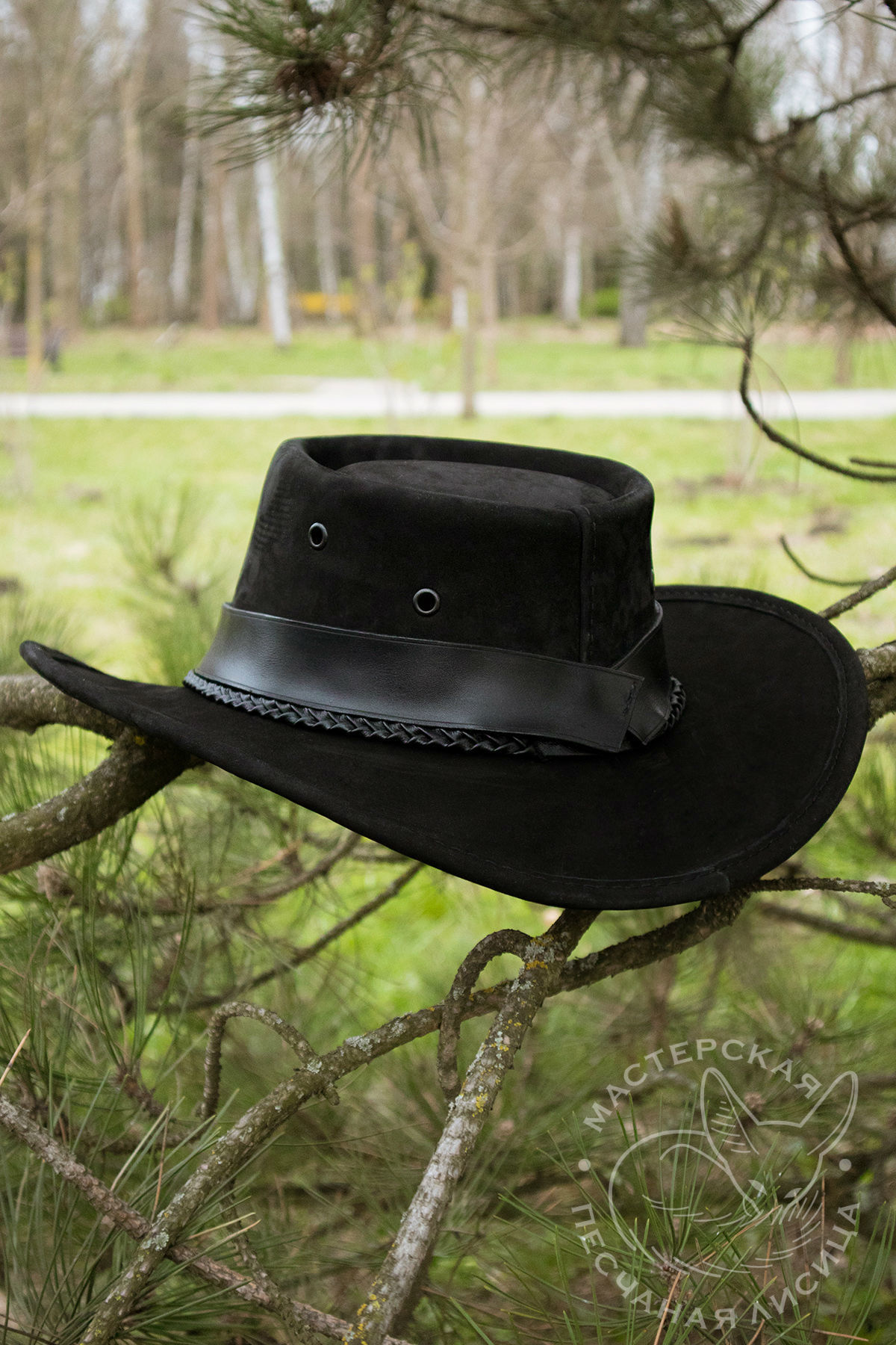 Two black hats: with and without stone :3 - My, Handmade, Hat, Leather, Craft, With your own hands, Leather products, Longpost, Needlework without process