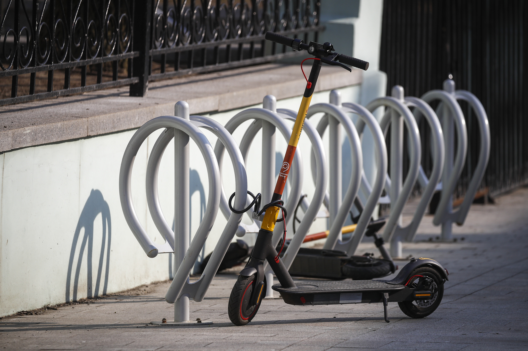 The Muscovite took 1.3 million rubles with him everywhere to buy a car. But I forgot them on the rental scooter - My, news, Negative, Moscow, Kick scooter, Money