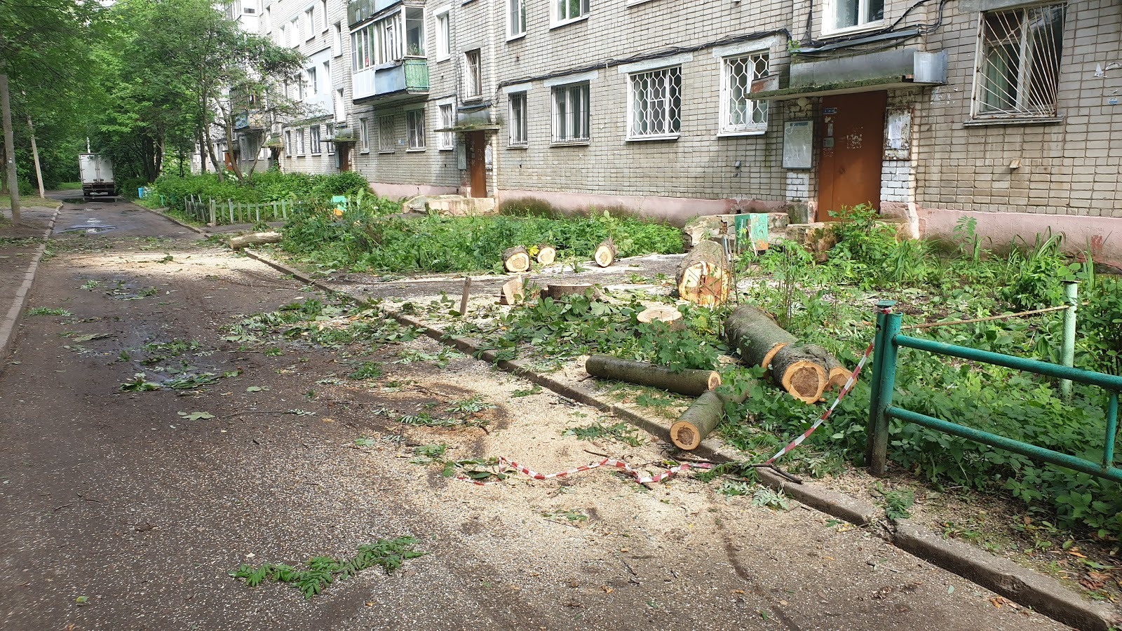 УК пугает жителей, жалующихся на нее в ЖилИнспекцию | Пикабу