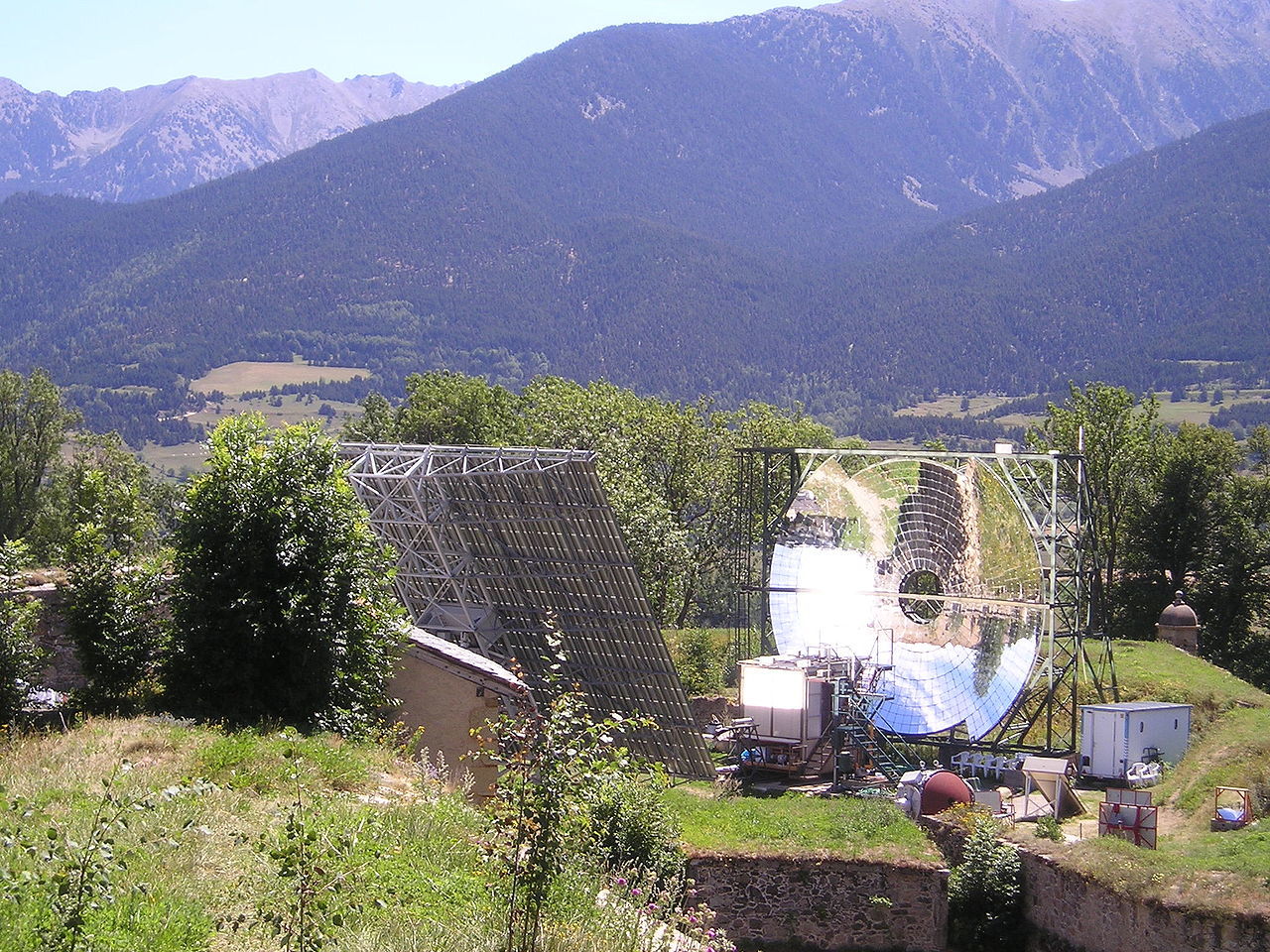 The Odeili solar oven is the largest on the planet. - France, Solar energy, Longpost