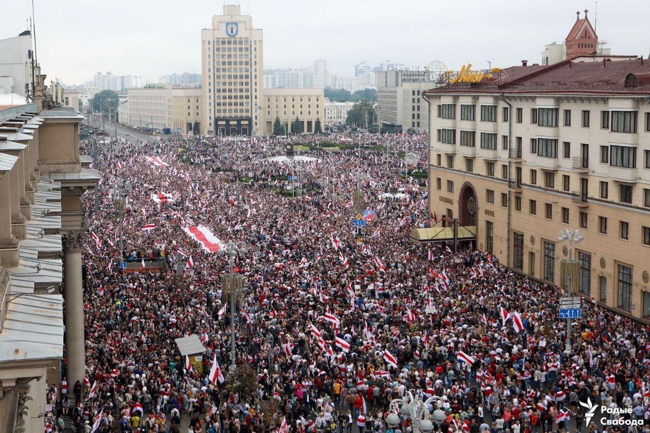 Tonight there will be a fight on the Maidan in Minsk. Just like on the Maidan in Kyiv - My, Minsk, Protests in Belarus, The fight, Fight, Riot police, Longpost, Politics