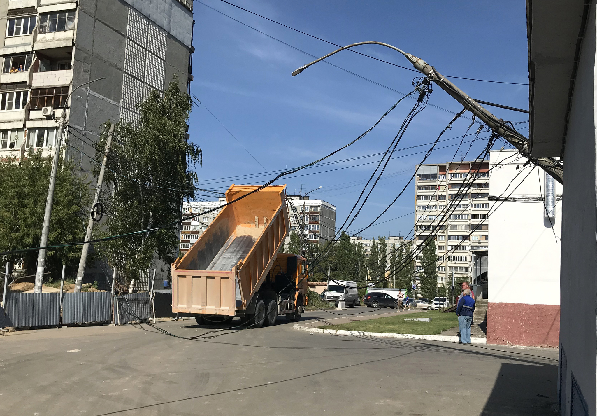 Классика вождения самосвала | Пикабу