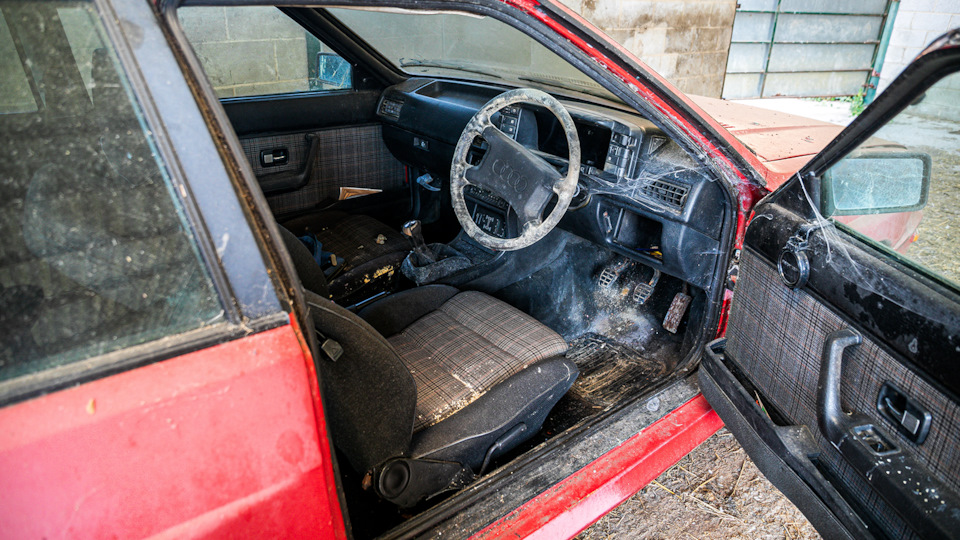 For sale is a 1985 Audi quattro that has been sitting in a regular farm shed for 25 years! - Audi, Legend, Find, Barn, Auto, Story, Longpost, Audi Quattro