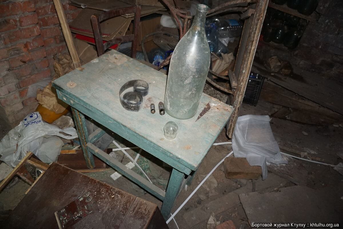 A basement with vintage junk in an abandoned place - My, Dnipropetrovsk, Dnieper, Abandoned, Abandoned house, Fuck aesthetics, Longpost