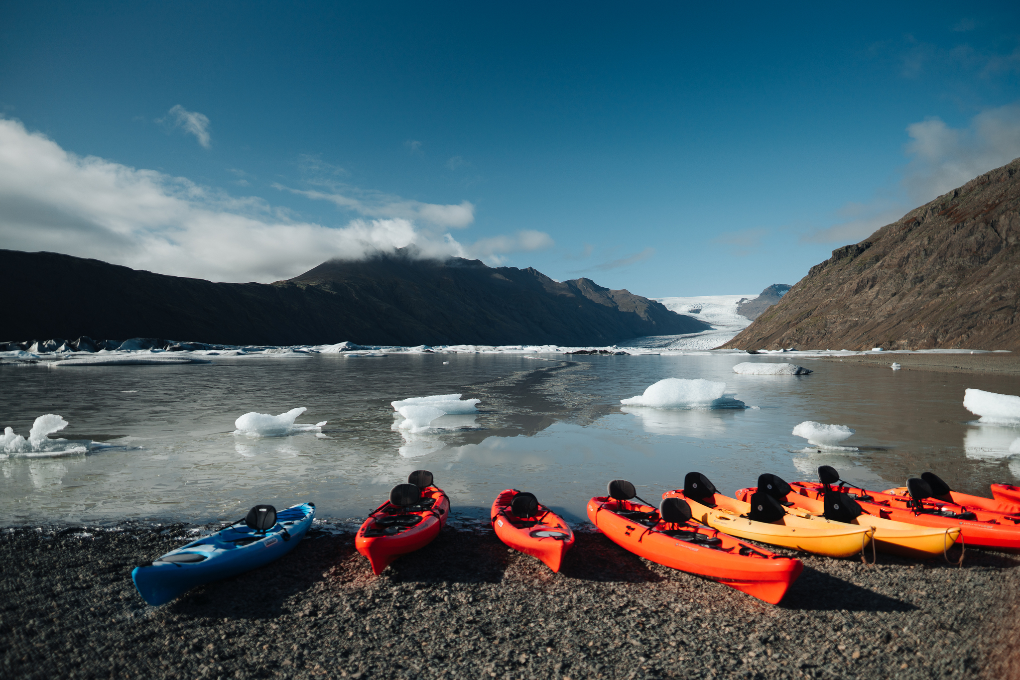 Small icebreakers in the lagoon of the Heinabergson glacier - My, Iceland, Travels, Kayak, Iceberg, glacial lake, Lagoon, Longpost