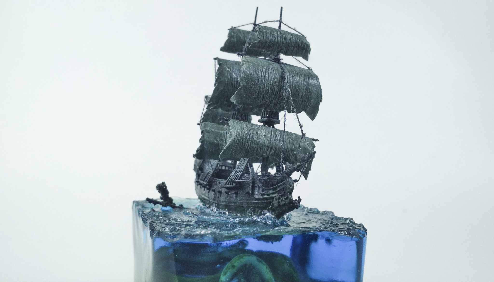 Diorama. Flying Dutchman - My, Diorama, Ship modeling, Sailboat, Flying Dutchman, Epoxy resin, Stand modeling, Video, Longpost