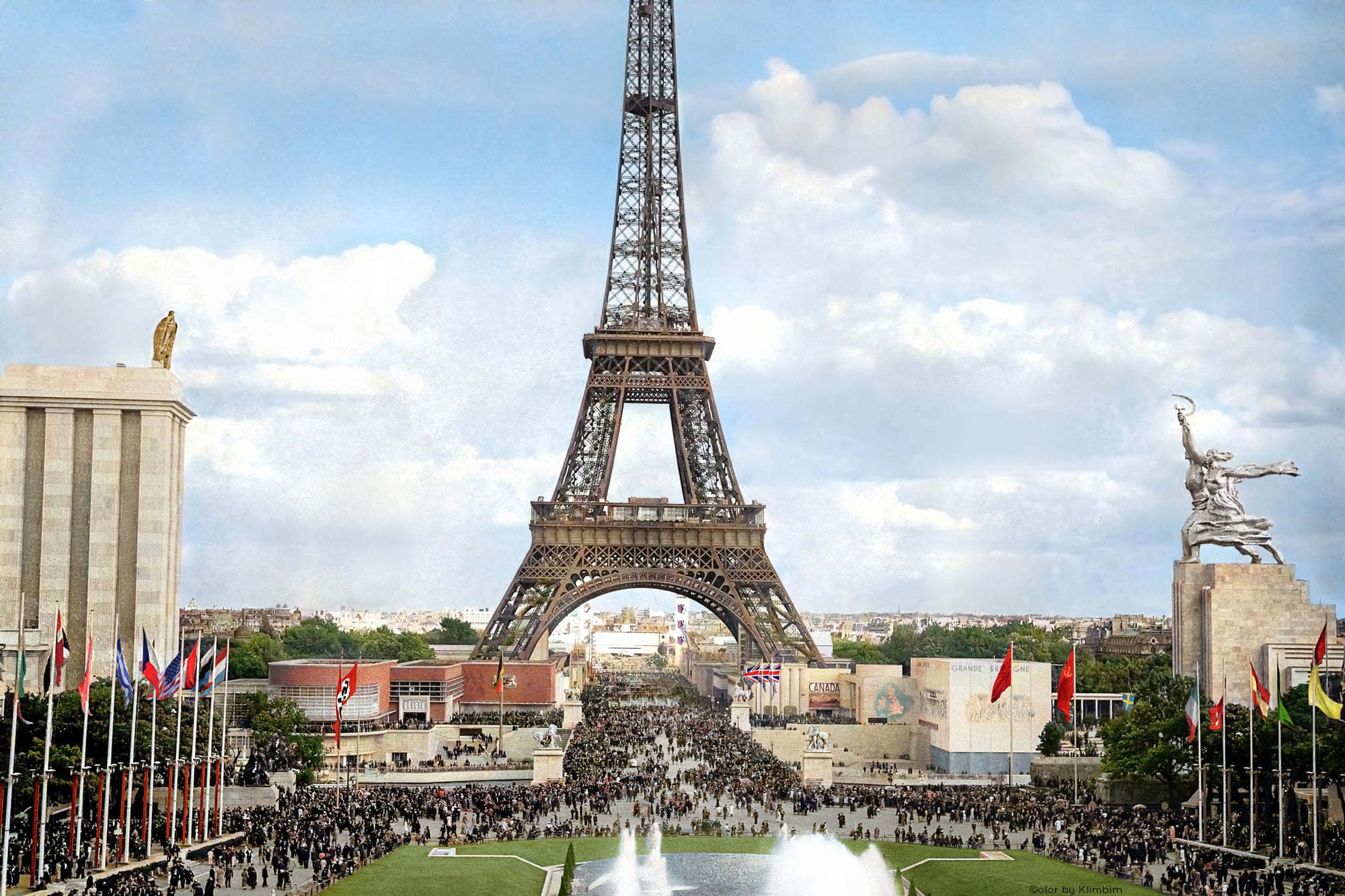 World's Fair in Paris, 1937 - Paris, Exhibition, Images, Old photo, Colorization