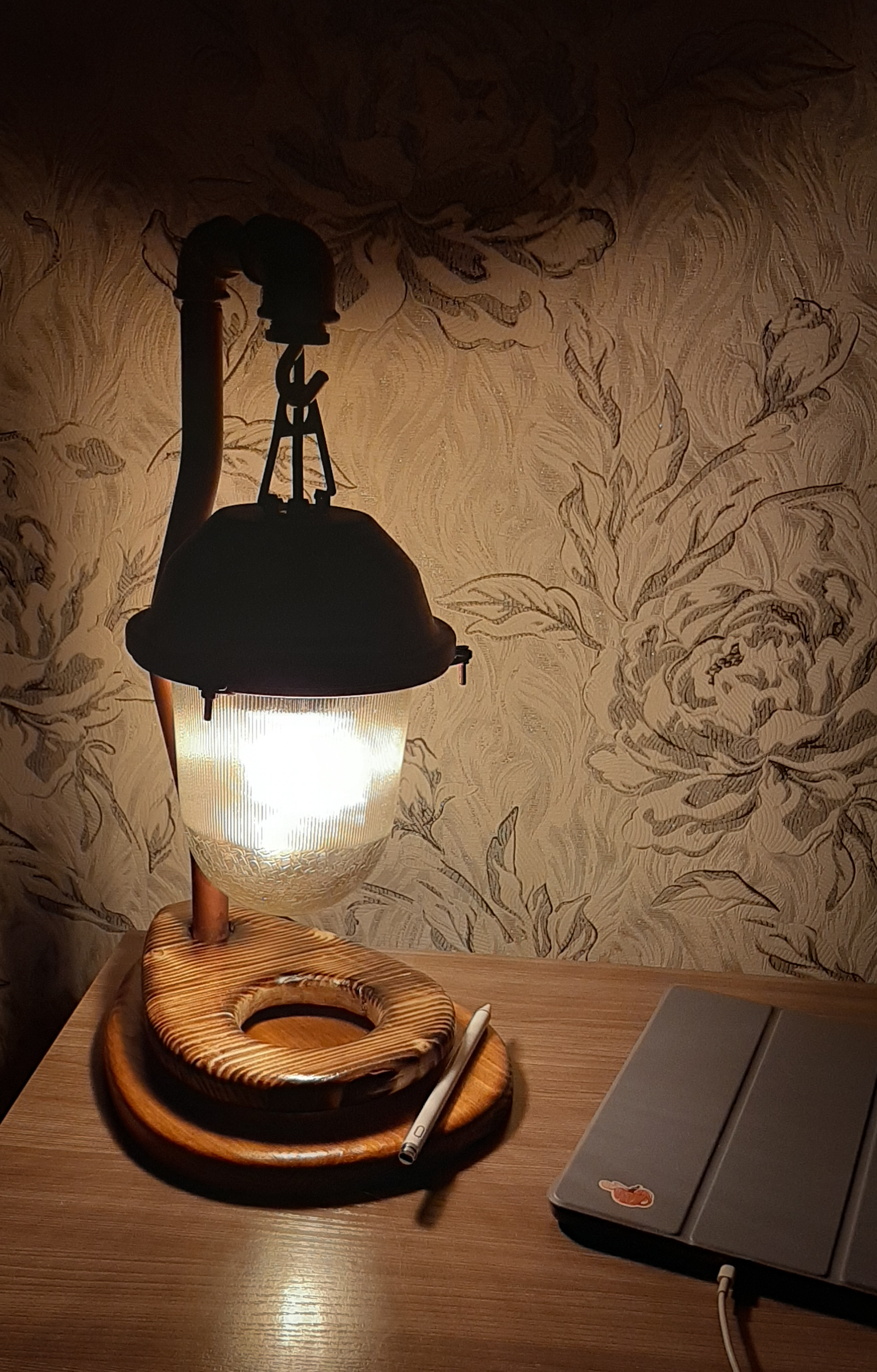 Domestication of the lantern - My, Лампа, Desk lamp, With your own hands, Tree, Longpost, Needlework with process