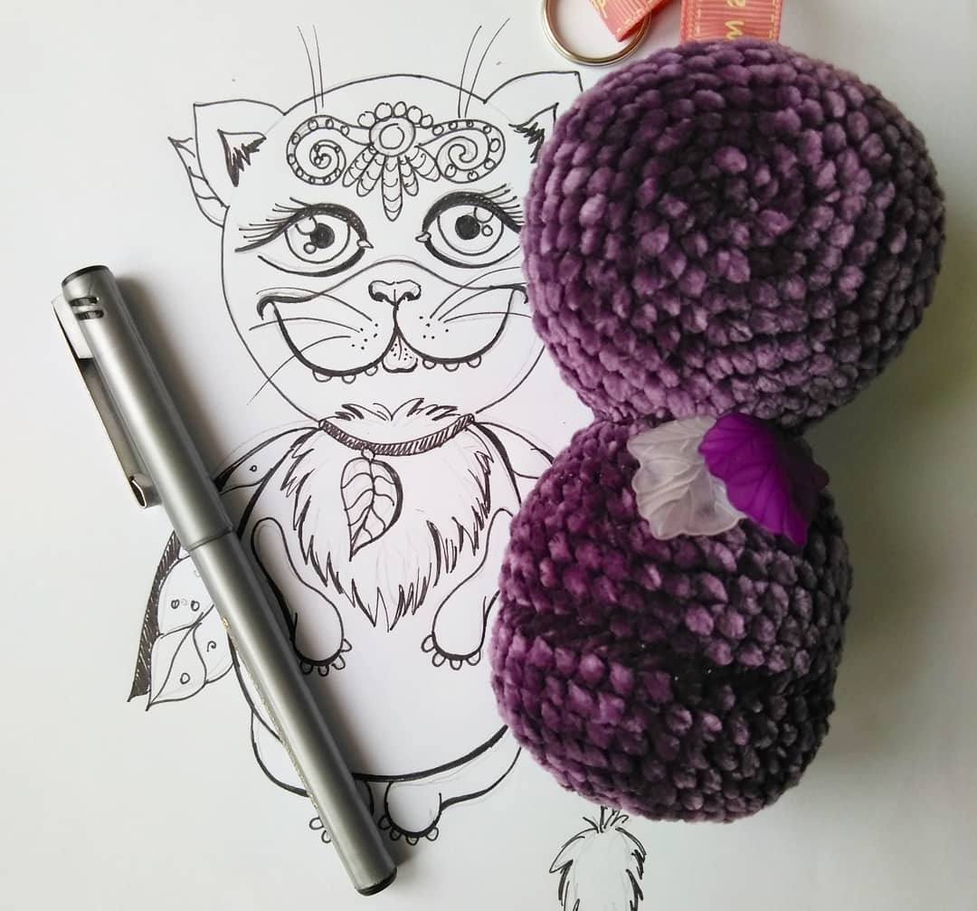 Amigurumi keychain. Cat and Moth - My, Needlework with process, Amigurumi, Crochet, Dry felting, Handmade, Presents, Toys, cat, Butterfly, Keychain, Video, Longpost