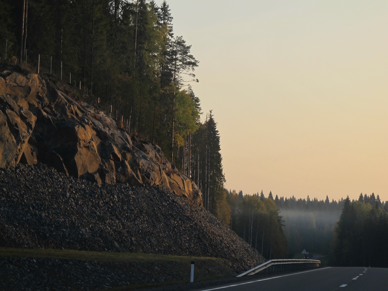 Autumn Karelia - My, Карелия, Here's the product, The rocks, Ladoga lake, The nature of Russia, Autumn, Longpost, Nature