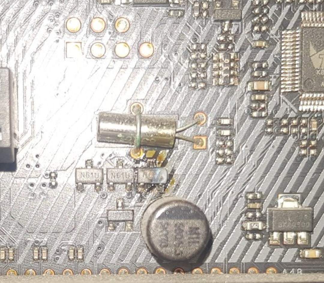 Сгорел транзистор на материнской плате. ПОМОГИТЕ! - Моё, Транзистор, Материнская плата, Нужна помощь в ремонте, Ремонт техники