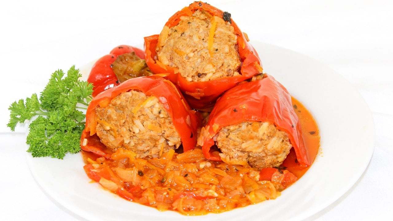 STUFFED PEPPER - Pepper, Dinner, Stuffing, Food, Bon Appetit, Kitchen, Recipe, Cooking