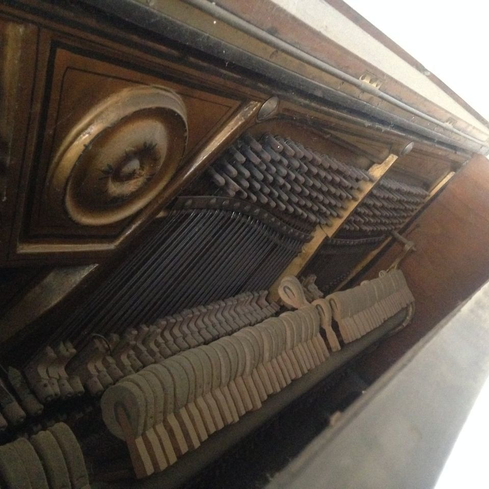 Found an old Hoelling and Spangenberg piano in an abandoned place - My, Dnipropetrovsk, Dnieper, Abandoned house, Abandoned, Ekaterinoslav, Fuck aesthetics, Longpost