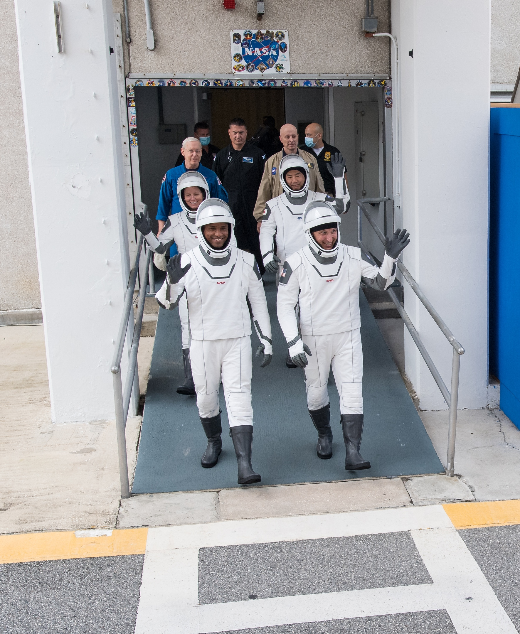 2 days before the launch of the Crew-1 mission. Astronauts conduct dress rehearsal - Spacex, Dragon 2, Spaceship, ISS, Cosmonautics, Space, Elon Musk, NASA, Technologies, USA, Falcon 9, Astronaut, Longpost, Tesla, Style, Design