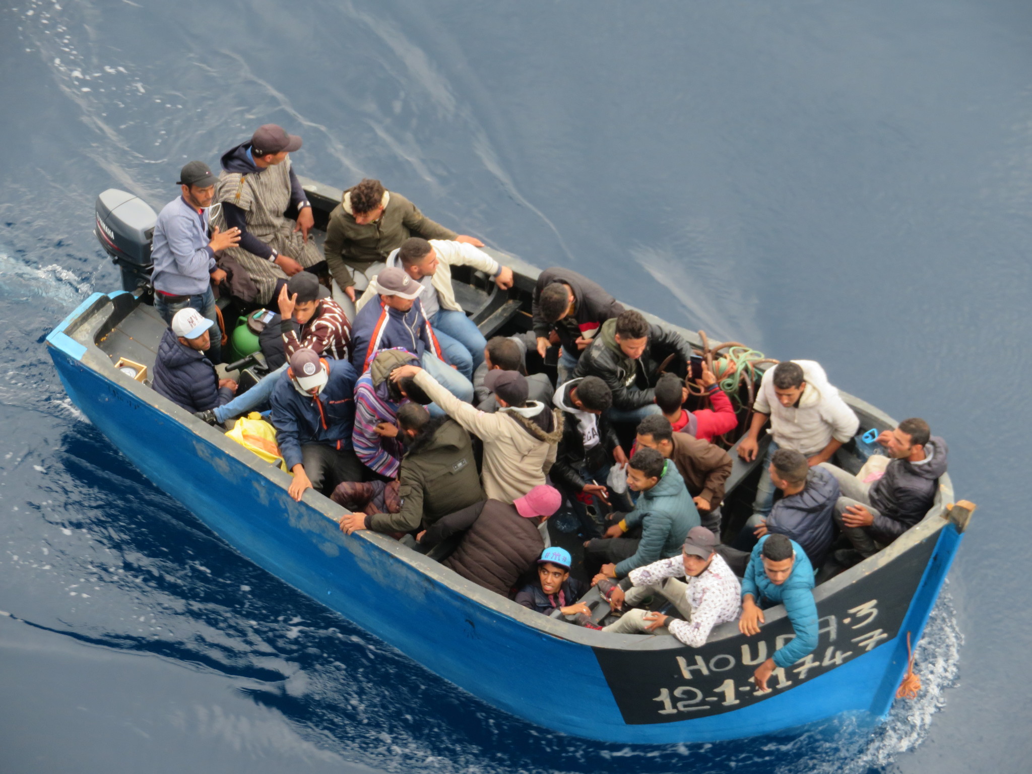 Refugees - My, Refugees, Refugees in the EU, Ocean, Rescuers, Come in large numbers, Nobody needs, Hatred, Video, Longpost