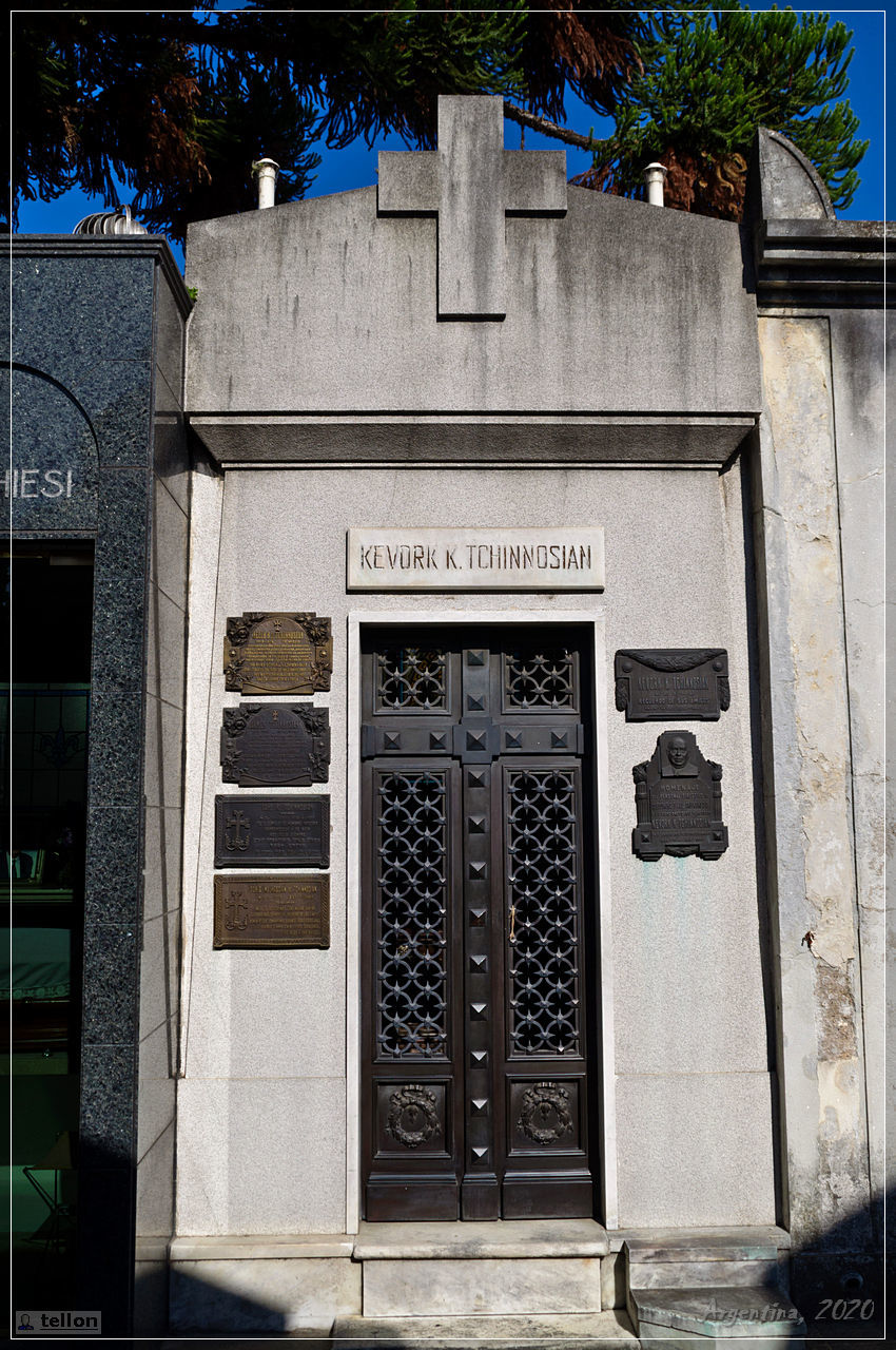 Shall we walk through the cemetery? - My, Cemetery, Argentina, Buenos Aires, Crypt, Monument, Latin America, sights, Architecture, Sculpture, Longpost