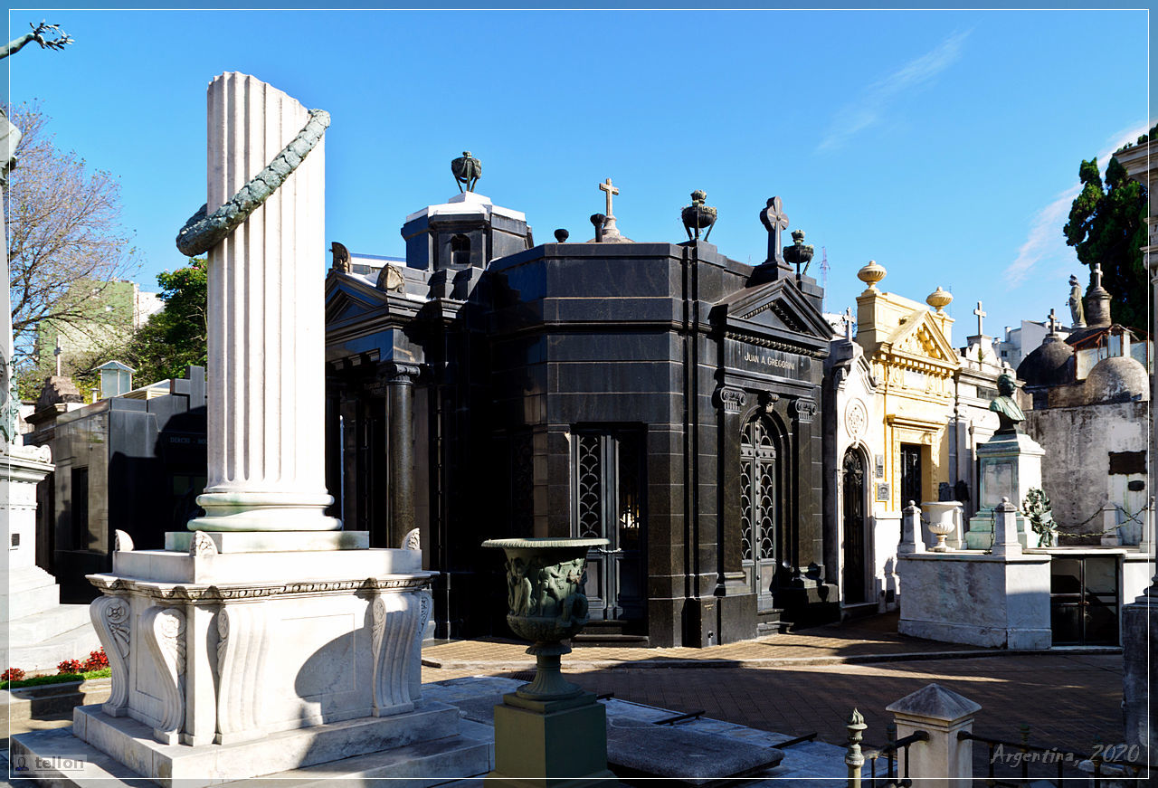 Shall we walk through the cemetery? - My, Cemetery, Argentina, Buenos Aires, Crypt, Monument, Latin America, sights, Architecture, Sculpture, Longpost