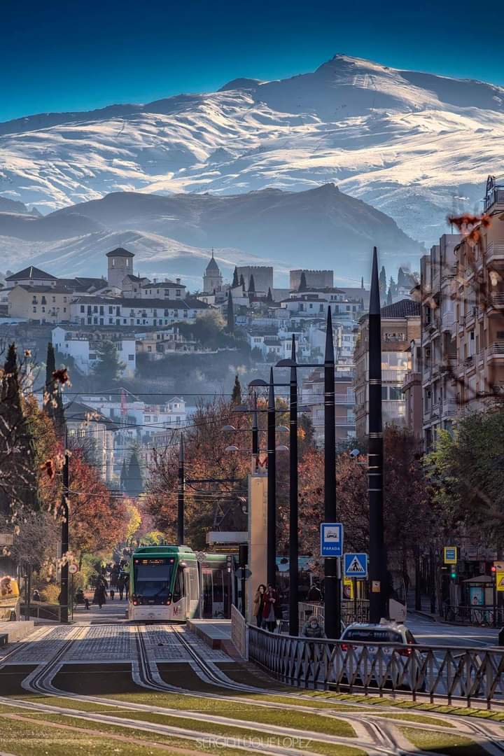 Granada - Granada, Spain, The photo, Travels, Tram, Tourism