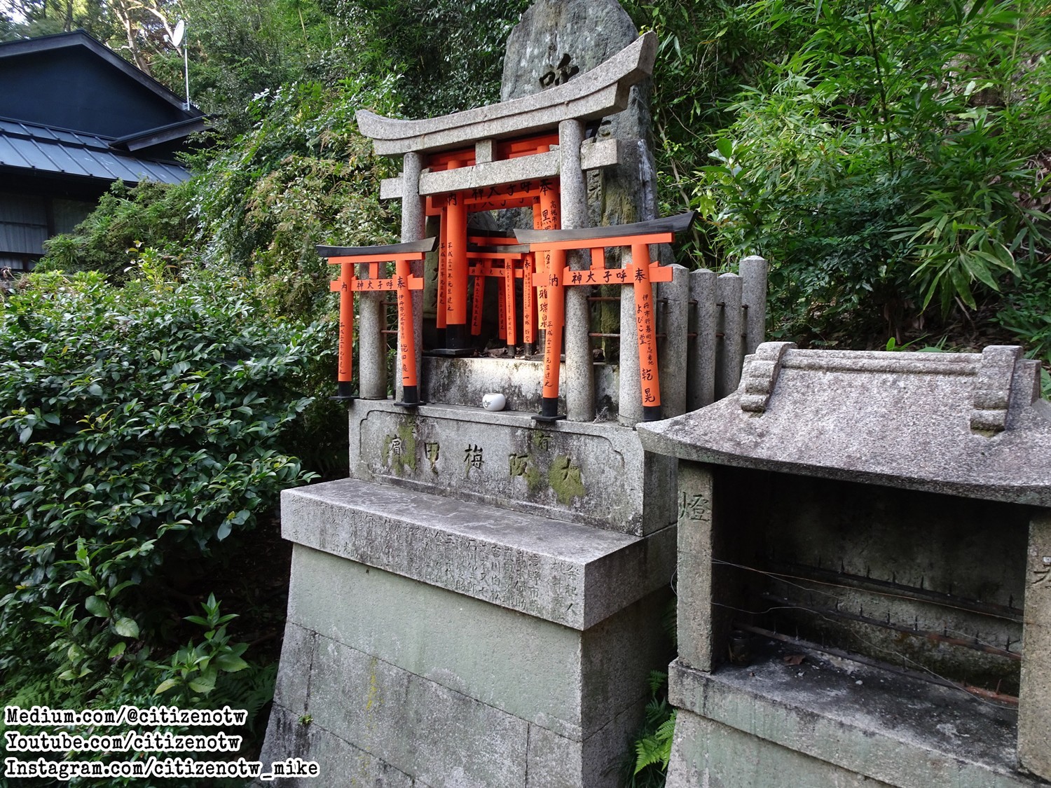 Fushimi Inari Shrine in Kyoto, Japan - My, Japan, Kyoto, Travels, Travelers, Bloggers, Asia, Asians, Tourism, Japanese, sights, Video, Longpost