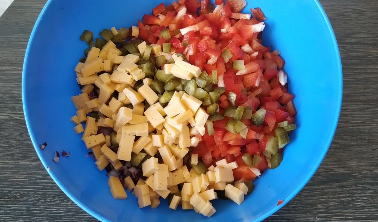 Cooking - My, Video recipe, Salad, Hunting sausages, Bell pepper, Cheese, Mustard, Video