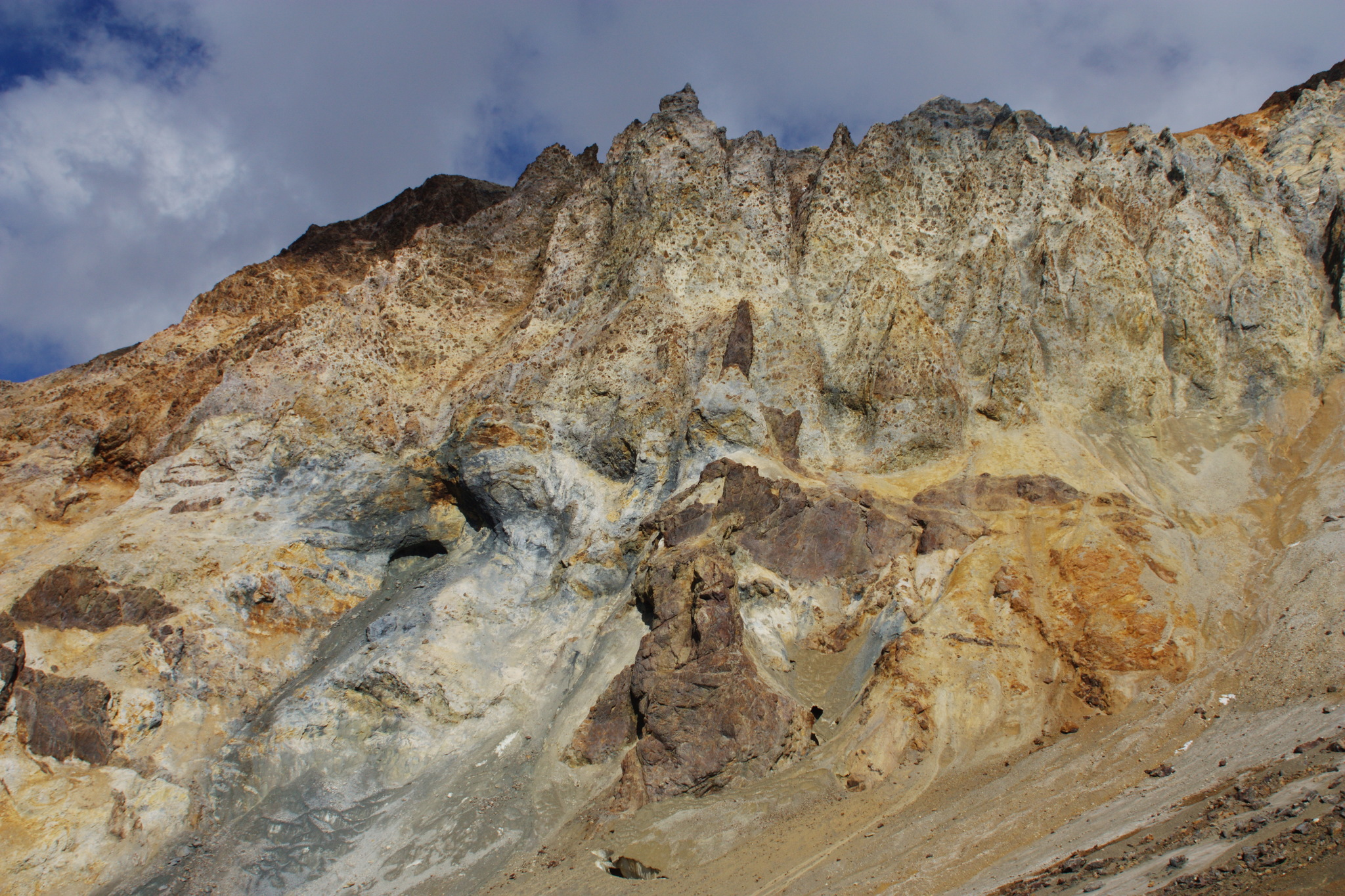 Attractive North - Volcanoes of Kamchatka - My, The photo, Nature, The mountains, Volcano, Autumn, Kamchatka, Volcanoes of Kamchatka, Longpost