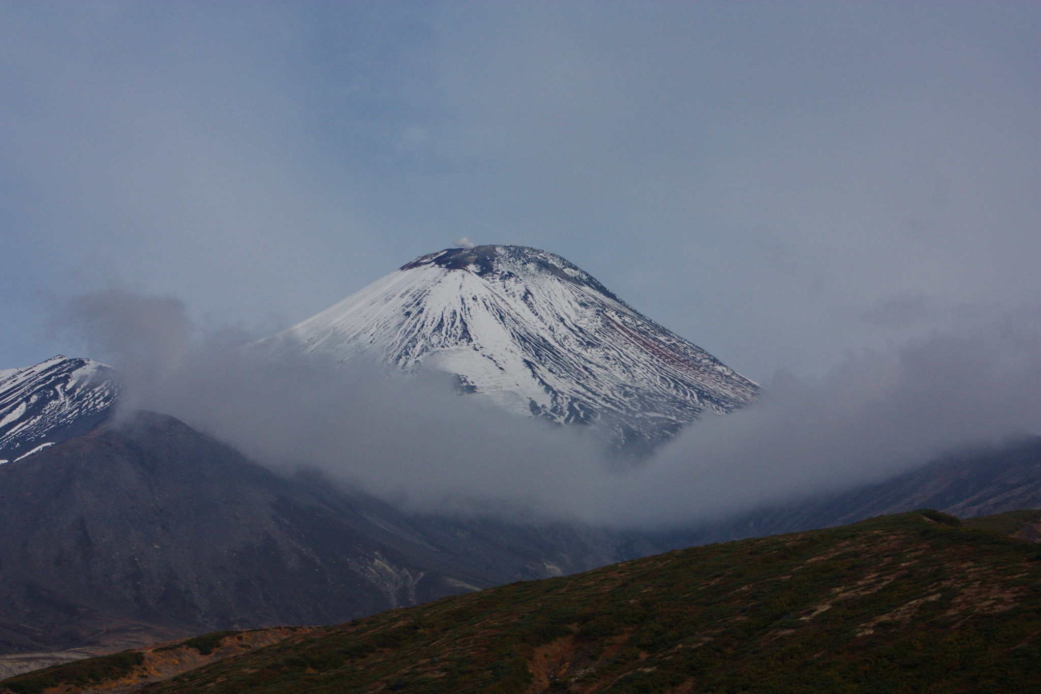 Attractive North - Volcanoes of Kamchatka - My, The photo, Nature, The mountains, Volcano, Autumn, Kamchatka, Volcanoes of Kamchatka, Longpost