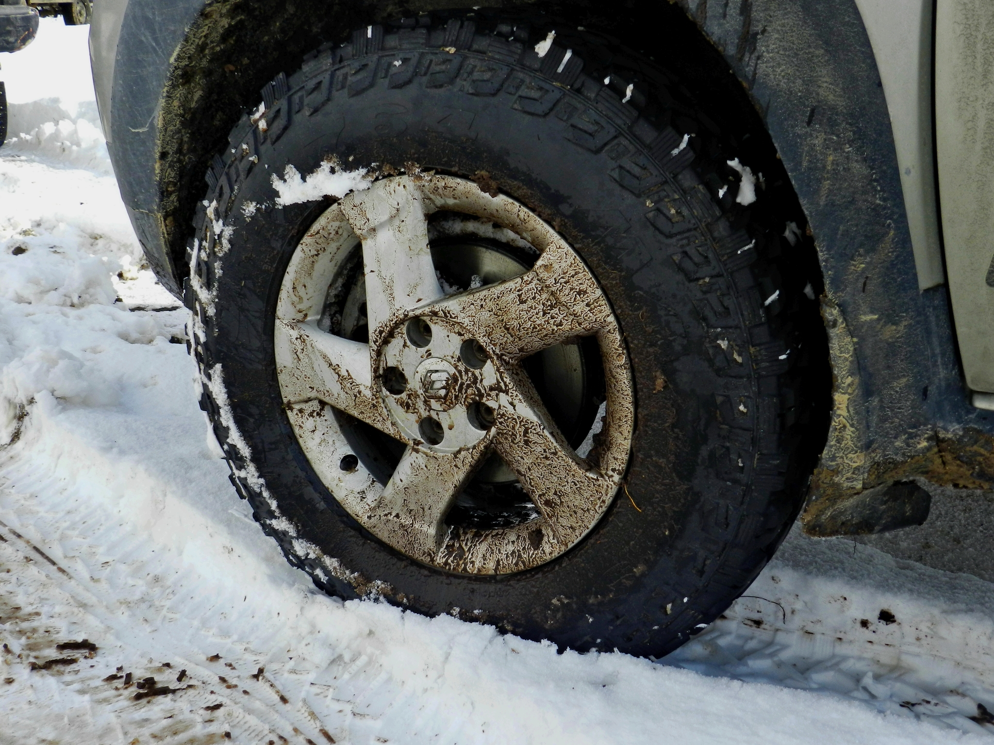 И в снег, и в грязь! Разведка болот в оттепель! Патриот Duster Hower Navara L200 ПерекатиКольский - Моё, Renault Duster, Мурманск, Nissan, Lexus, Great Wall, Mitsubishi, Болото, Снег, Шашлык, Забава, Кольский полуостров, Заполярье, Зима, Весна, Выходные, Веселье, УАЗ, 4х4, Offroad, Внедорожник, Видео, Длиннопост