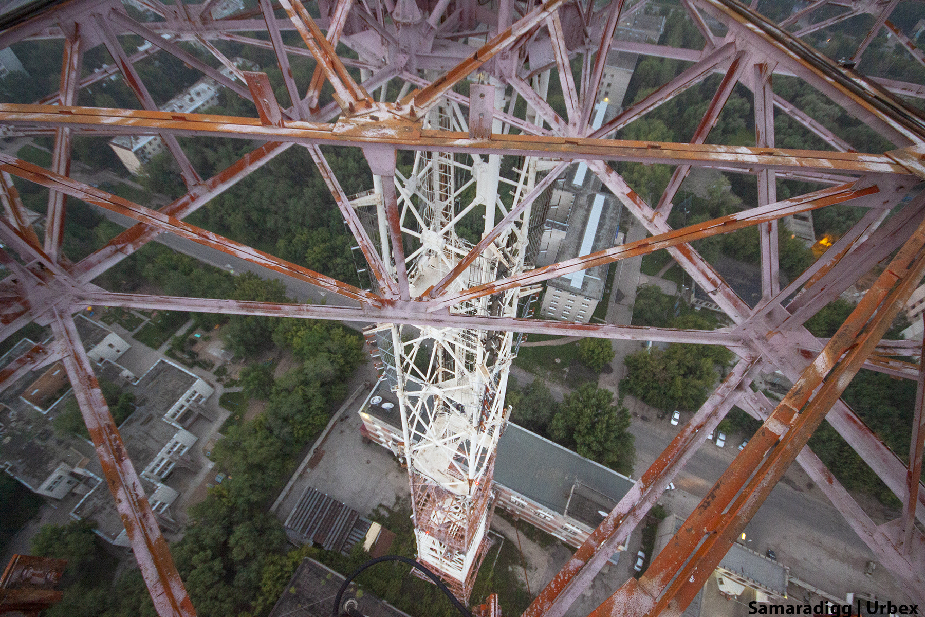 Monument to the birth of mobile communications in the Soviet Union | Altai tower in Samara - My, Urbanphoto, Urbanslucaj, Urbanfact, Communication Tower, Radio tower, cellular, History of the USSR, Urbanturism, Ruffers, Modernization, the USSR, Central Committee of the CPSU, Longpost