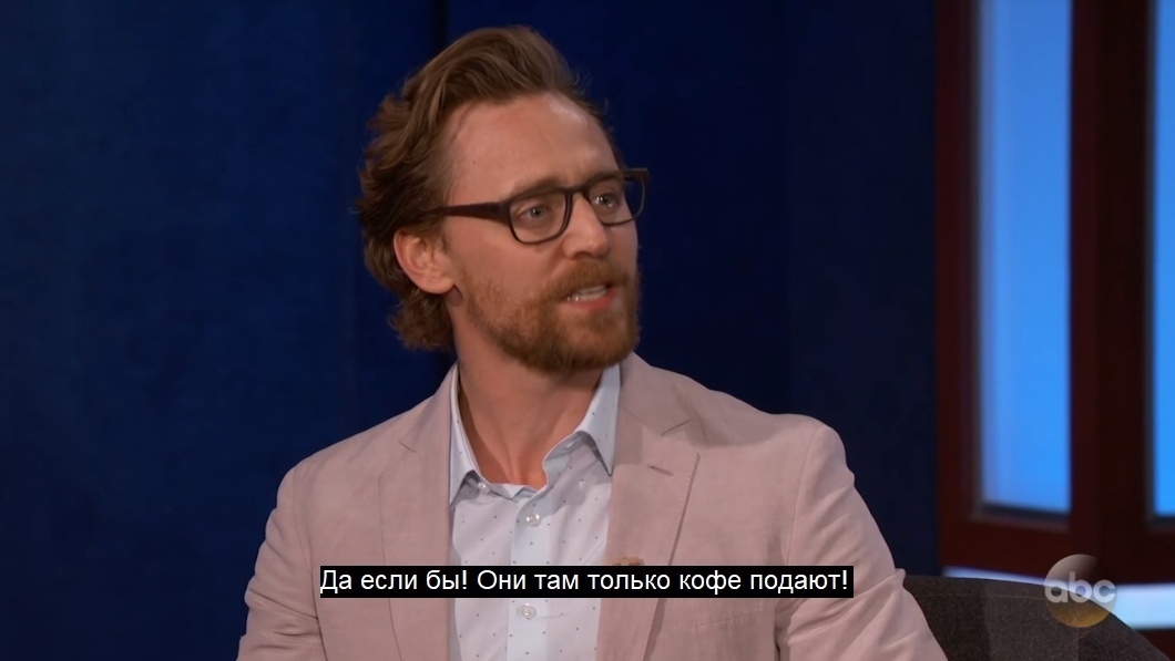 A true Briton will find tea everywhere - Tom Hiddleston, Actors and actresses, Celebrities, Storyboard, Tea, Photos from filming, Humor, The Jimmy Kimmel Show, Interview, Loki, Movies, Longpost, Mark Ruffalo, Scarlett Johansson