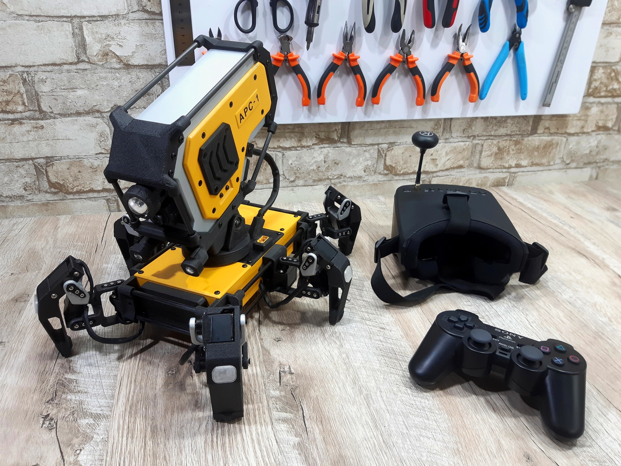 ARS - Walking search and rescue robot - My, Hexapod, Arduino, Ars, Video, Longpost, Robot