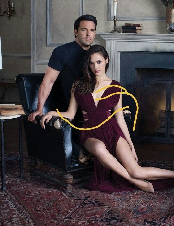 Guess the riddle: where are his legs? - Ben Affleck, Gal Gadot, Longpost