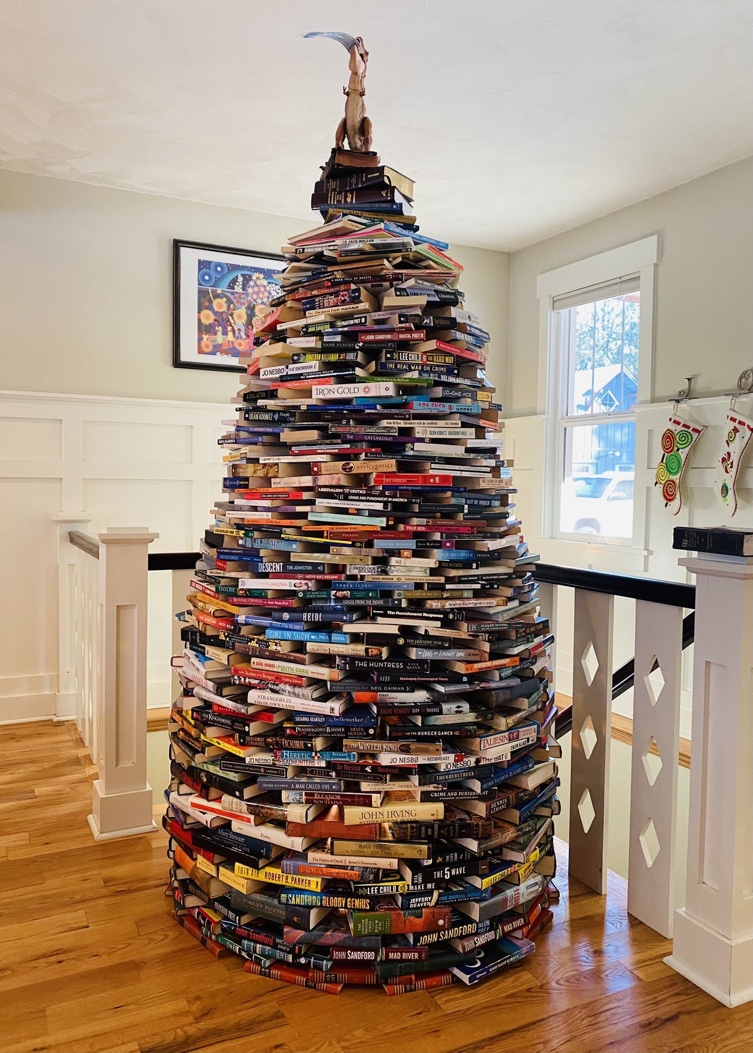 Bibliophile's Christmas tree - Books, Christmas tree, Bibliophilia, Unusual, Christmas, New Year, The photo, Artificial Christmas tree